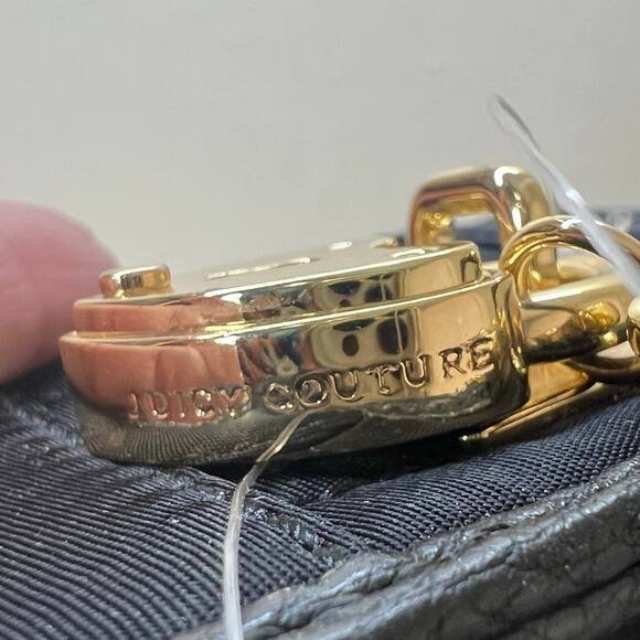 Juicy Couture SFP Quilted Mini Wallet 4x4 Gold Tone Heart Lock & Key Bi-Fold New - Picture 8 of 11